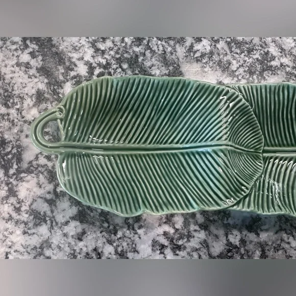 Williams Sonoma Banana Leaf Double Serve RARE Tray Dip NWT Bordallo Pinheiro